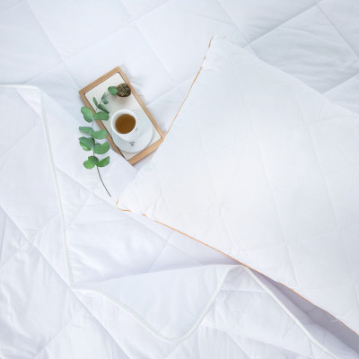 Bedding set with Bamboo