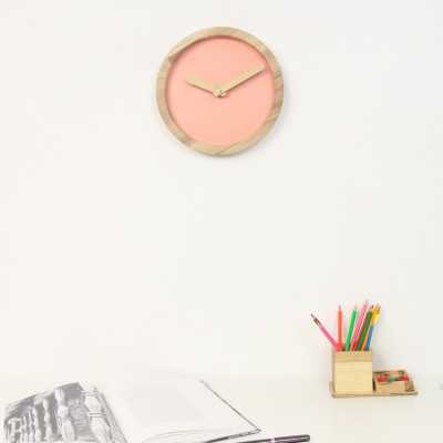 Light Wooden Round Clock (Pink Faux Leather)