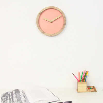 Medinis Apvalus Laikrodis (Rožinė dirbtinė Oda) | produkti | NMF Home