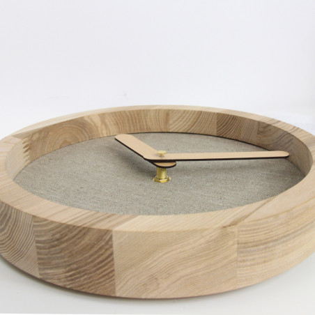 Light Wooden Round Clock (Linen)