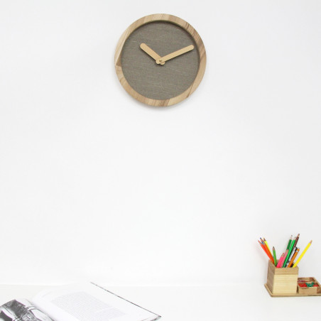 Light Wooden Round Clock (Linen)