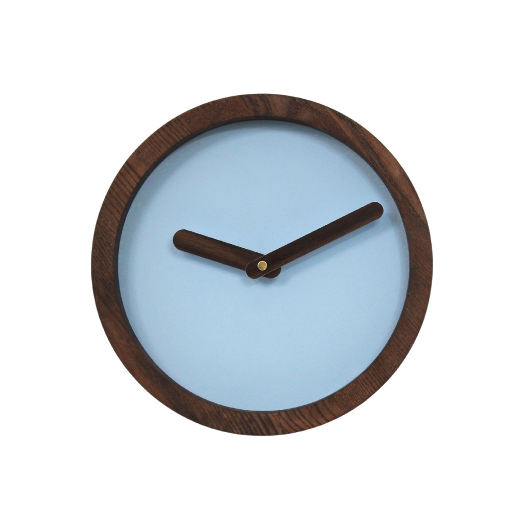 Dark Wooden Round Watch (Baby Blue Faux Leather) Dark Wooden Round Watch (Baby Blue Faux Leather)