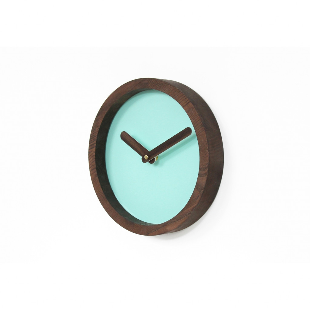 Dark Wooden Round Watch (Mint Green Faux Leather) Dark Wooden Round Watch (Mint Green Faux Leather)