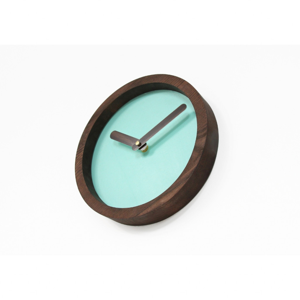 Dark Wooden Round Watch (Mint Green Faux Leather) Dark Wooden Round Watch (Mint Green Faux Leather)