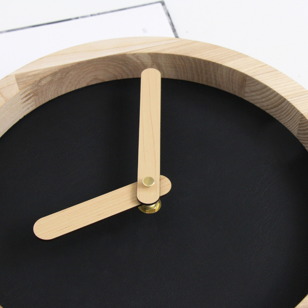 Light Wooden Round Clock (Artificial Leather)