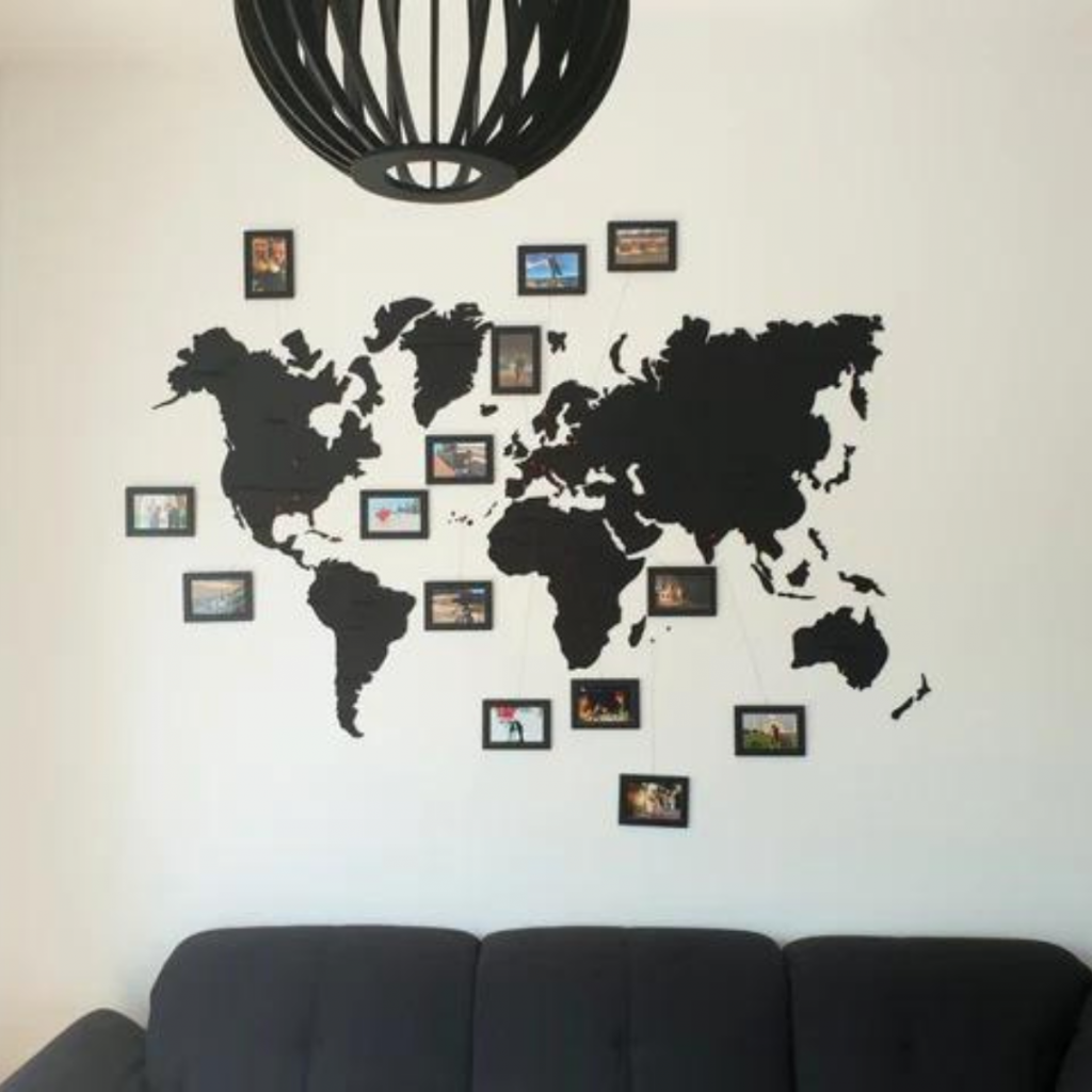 Wooden wall map of the world | Black Wooden wall map of the world | Black