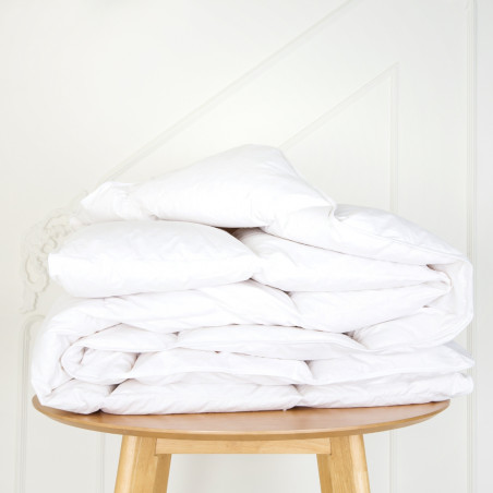 Down and feather blanket | Warm