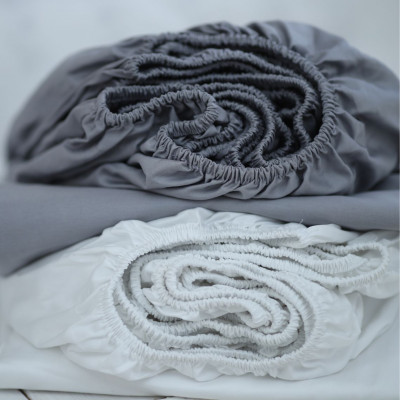 Satin sheet with elastic | Light grey