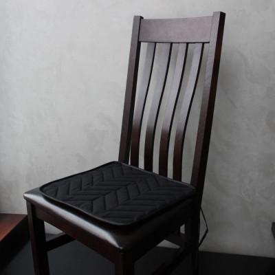 Krēsla spilvens | Melnā egle | kreslu-spilveni | NMF Home