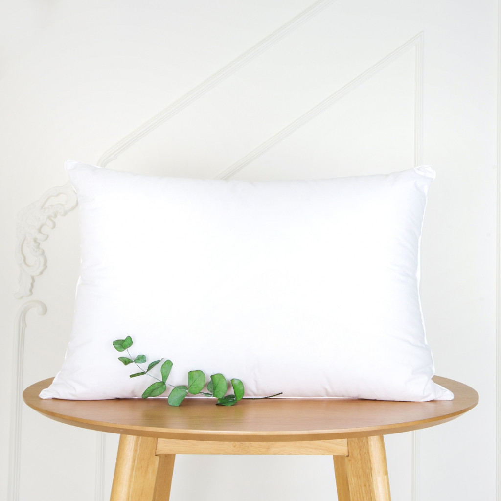 Down and feather pillow | White Down and feather pillow | White