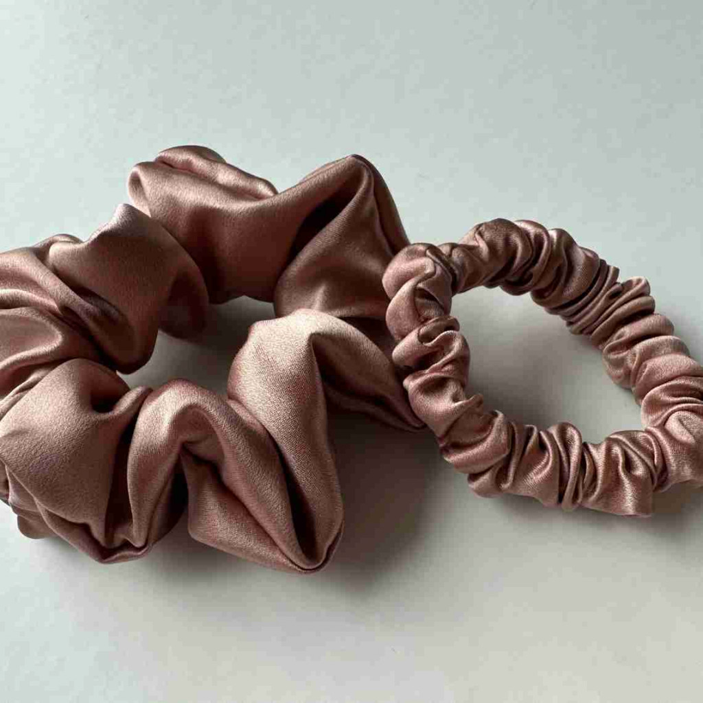 Natural mulberry silk big hair band | Ash pink Natural mulberry silk big hair band | Ash pink