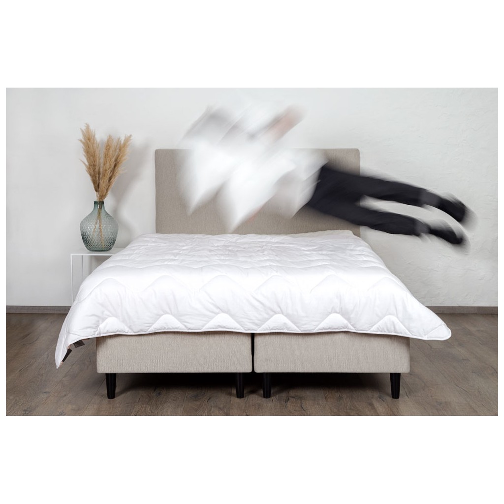 Gulta ar matraci Nice de Lux | Bēšs | gultas | NMF Home