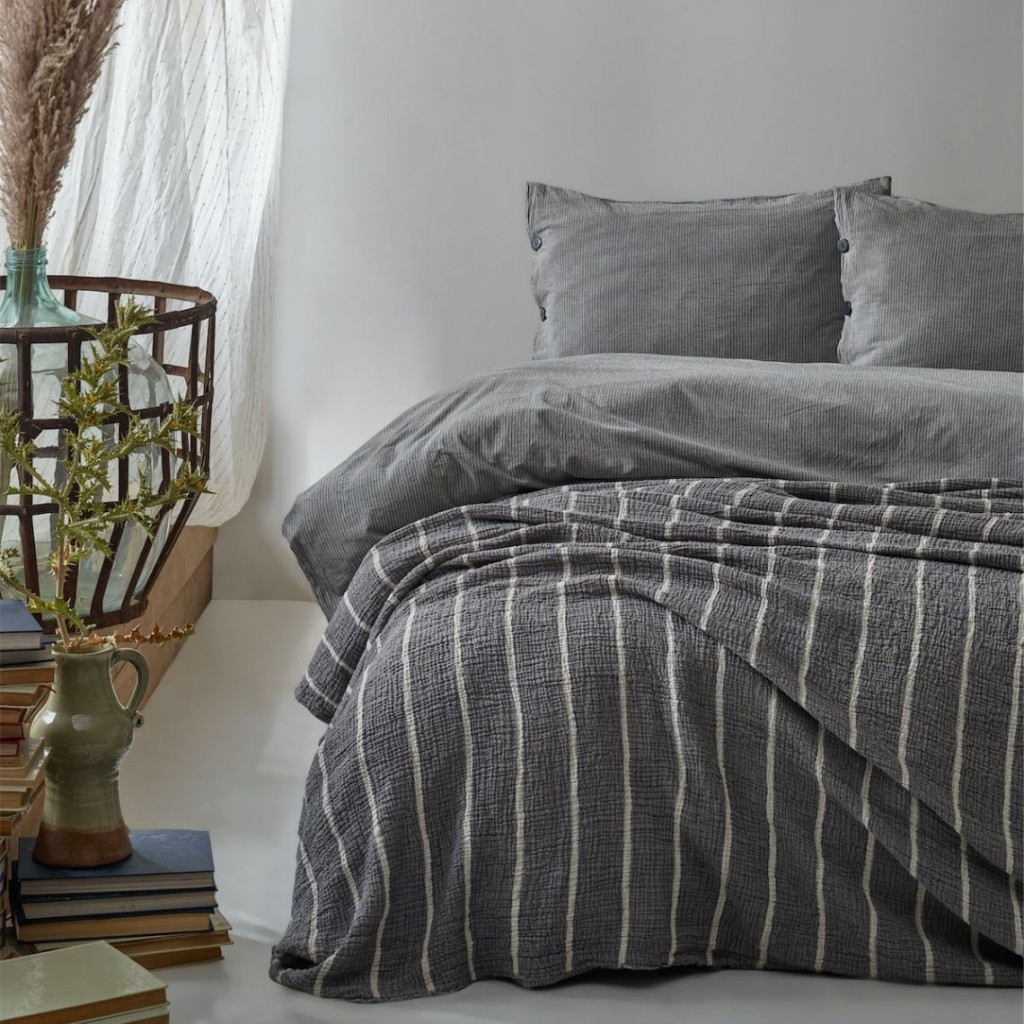 Pinstripe Bed linen covers set