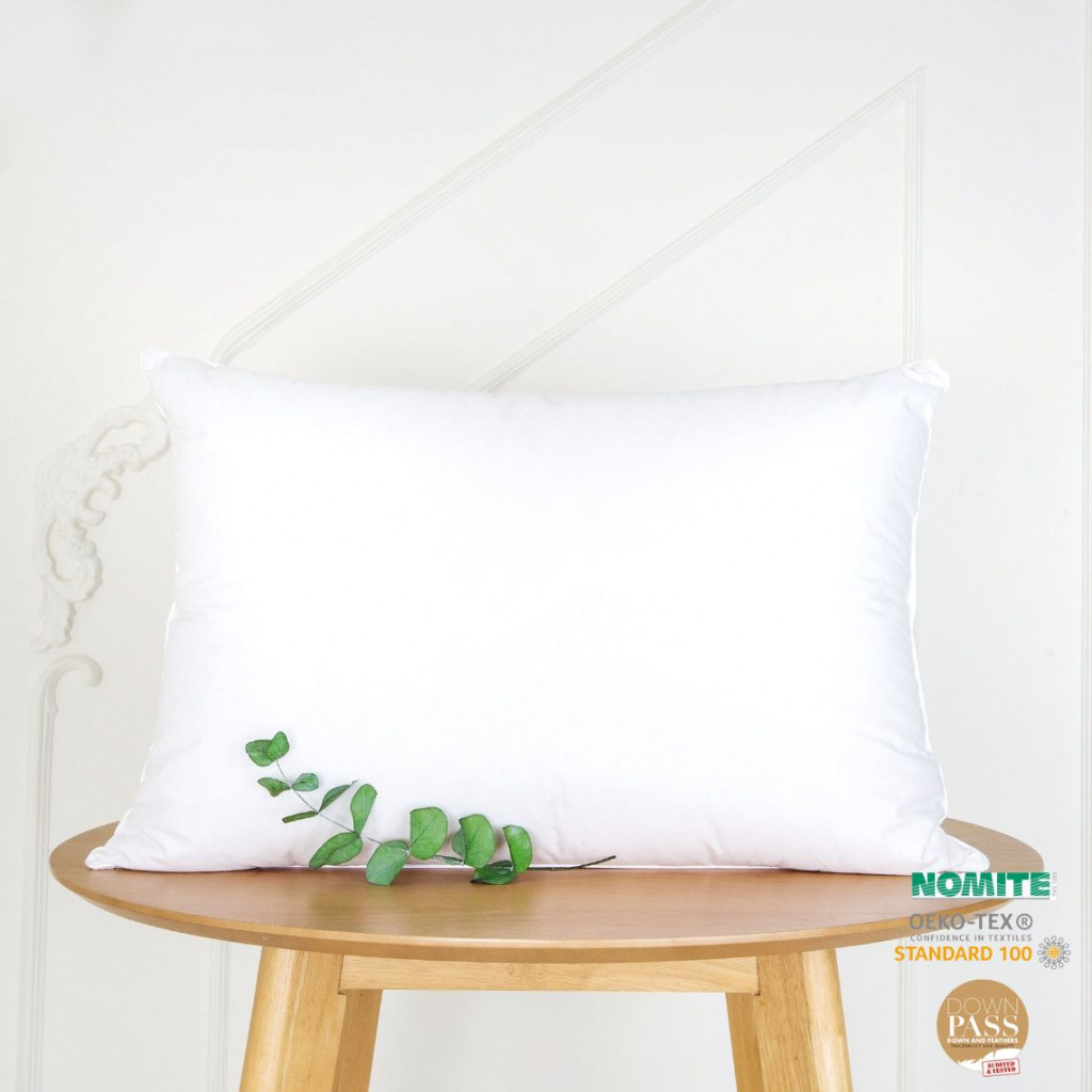 Down and feather pillow | White Down and feather pillow | White