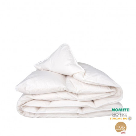 Down and feather blanket | Very warm