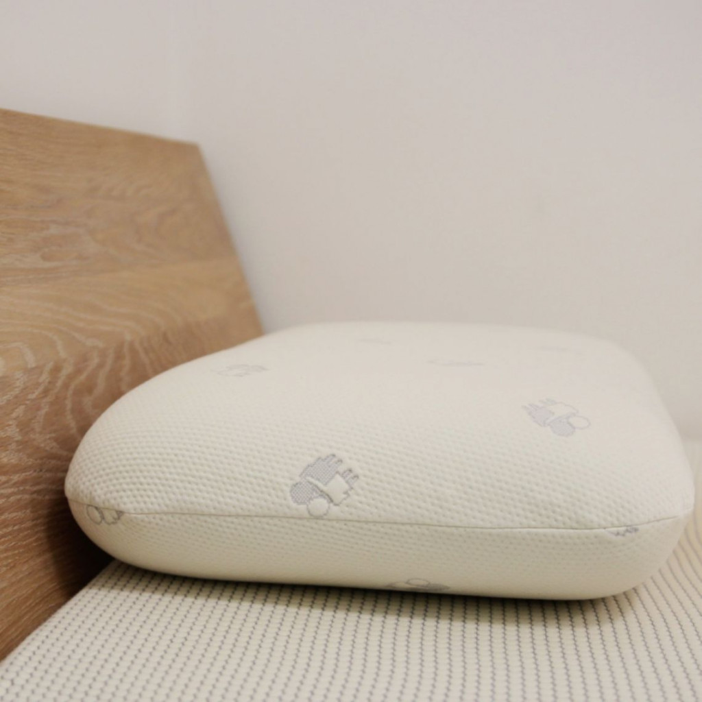 Classic viscoelastic pillow | Ricina A Classic viscoelastic pillow | Ricina A