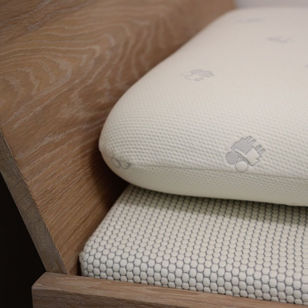 Classic viscoelastic pillow | Ricina A Classic viscoelastic pillow | Ricina A