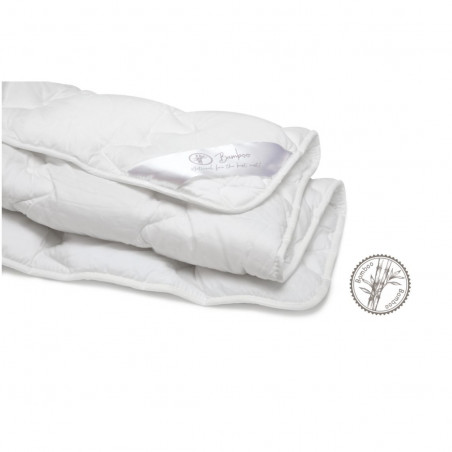 Bedding set with Bamboo